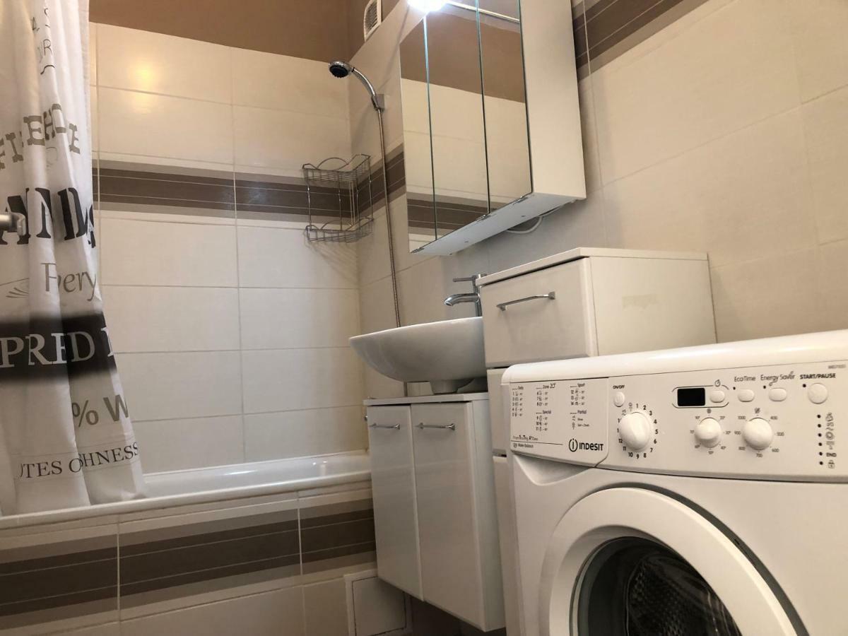 Dave Apartman Szeged Luaran gambar